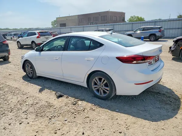 5NPD84LF7HH176964 2017 HYUNDAI ELANTRA - Image 2
