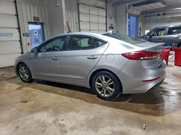 5NPD84LF7HH177435 2017 HYUNDAI ELANTRA - Image 2