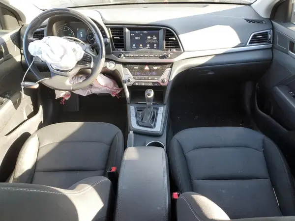 5NPD84LF7HH177452 2017 HYUNDAI ELANTRA - Image 8