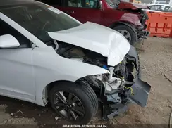 5NPD84LF7HH181890 2017 HYUNDAI ELANTRA