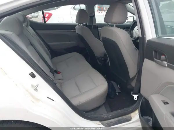 5NPD84LF7HH183946 2017 HYUNDAI ELANTRA - Image 8