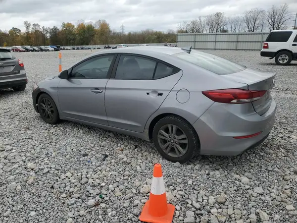 5NPD84LF7HH184434 2017 HYUNDAI ELANTRA - Image 2