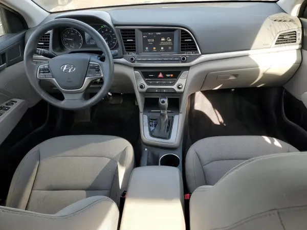 5NPD84LF7HH185647 2017 HYUNDAI ELANTRA - Image 8