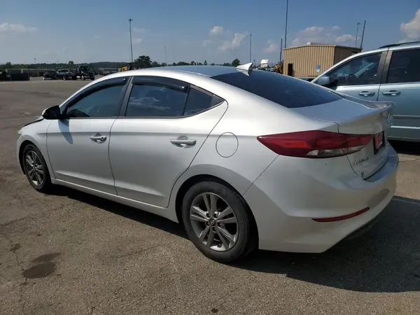 5NPD84LF7HH187270 2017 HYUNDAI ELANTRA - Image 2