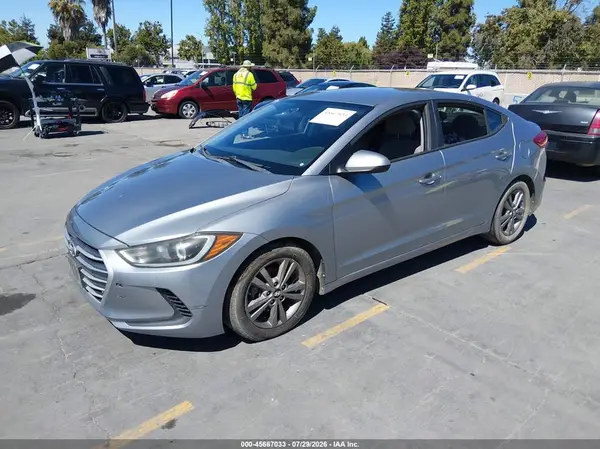 5NPD84LF7HH188144 2017 HYUNDAI ELANTRA - Image 2