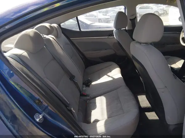 5NPD84LF7HH190119 2017 HYUNDAI ELANTRA - Image 8