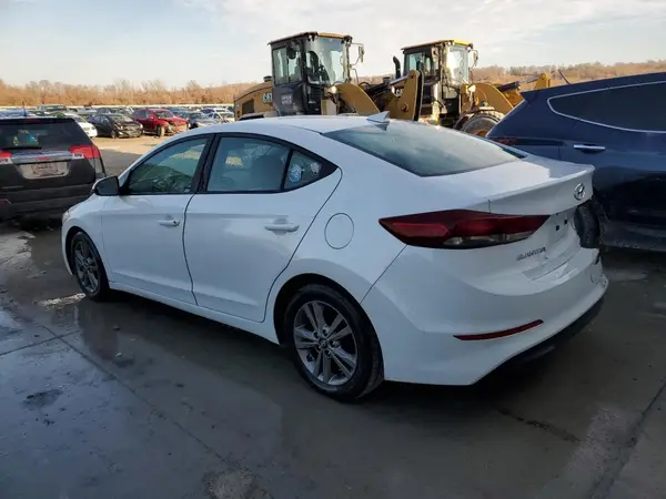 5NPD84LF7HH190749 2017 HYUNDAI ELANTRA - Image 2