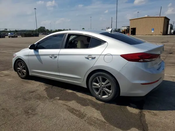 5NPD84LF7HH191626 2017 HYUNDAI ELANTRA - Image 2