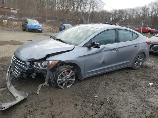 5NPD84LF7HH193487 2017 HYUNDAI ELANTRA - Image 1