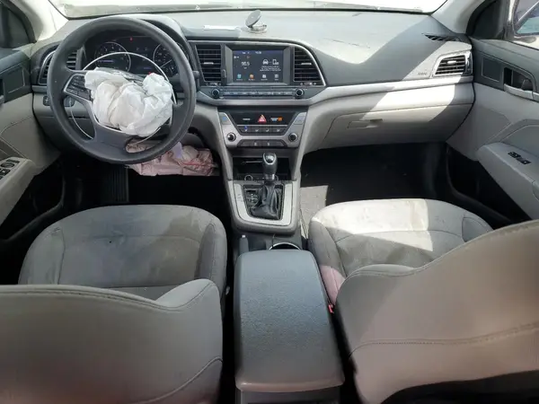 5NPD84LF7HH196549 2017 HYUNDAI ELANTRA - Image 8