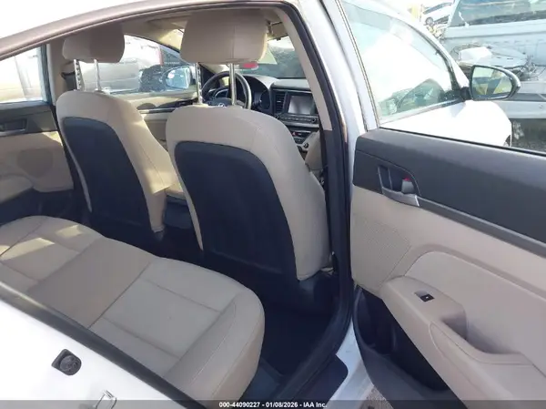 5NPD84LF7HH199015 2017 HYUNDAI ELANTRA - Image 8