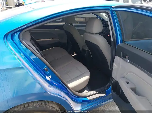 5NPD84LF7HH203614 2017 HYUNDAI ELANTRA - Image 8