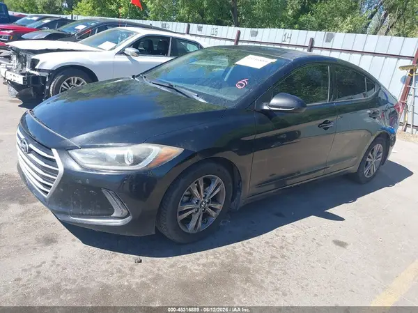 5NPD84LF7HH206917 2017 HYUNDAI ELANTRA - Image 2