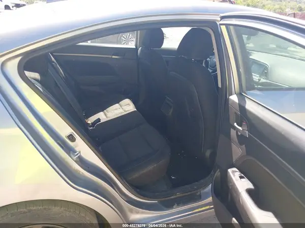5NPD84LF7HH207176 2017 HYUNDAI ELANTRA - Image 8