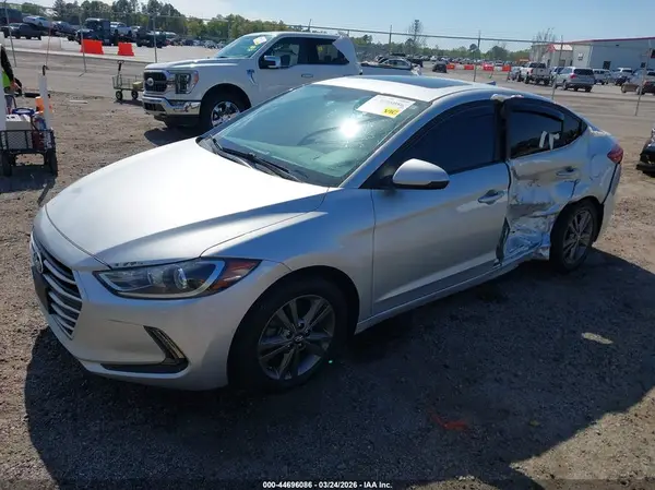 5NPD84LF7HH207372 2017 HYUNDAI ELANTRA - Image 2