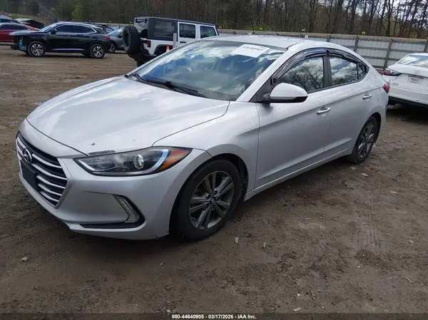 5NPD84LF7JH213419 2018 HYUNDAI ELANTRA - Image 2