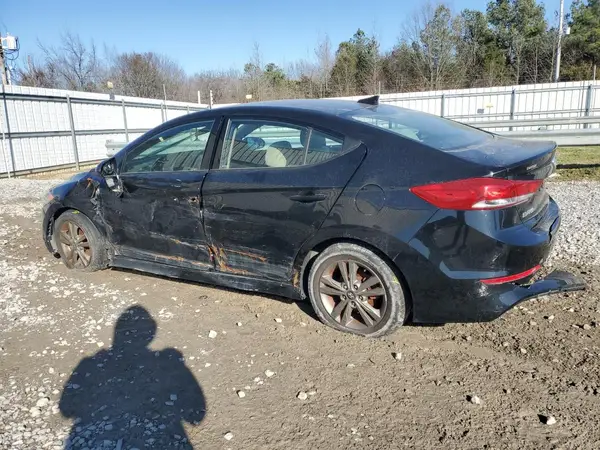 5NPD84LF7JH213808 2018 HYUNDAI ELANTRA - Image 2