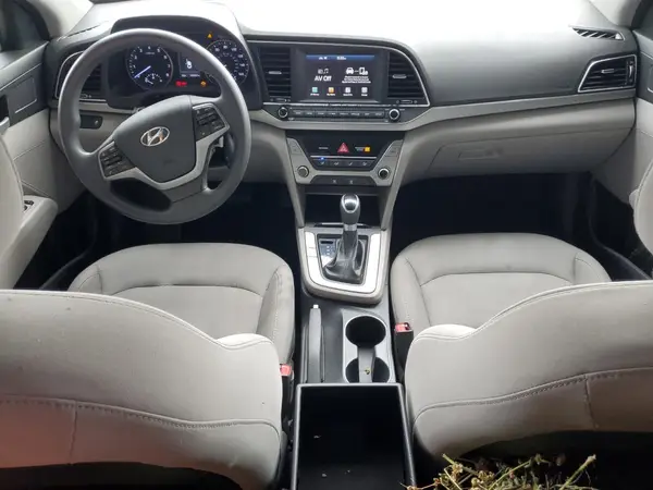 5NPD84LF7JH214702 2018 HYUNDAI ELANTRA - Image 8