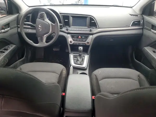 5NPD84LF7JH215462 2018 HYUNDAI ELANTRA - Image 8