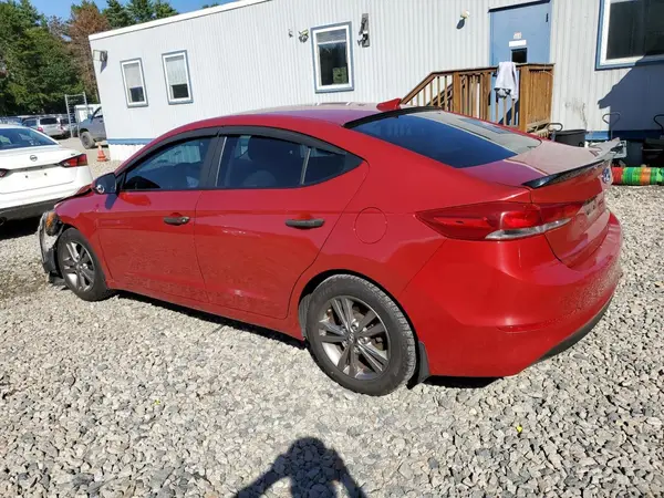 5NPD84LF7JH218104 2018 HYUNDAI ELANTRA - Image 2