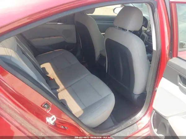 5NPD84LF7JH218121 2018 HYUNDAI ELANTRA - Image 8