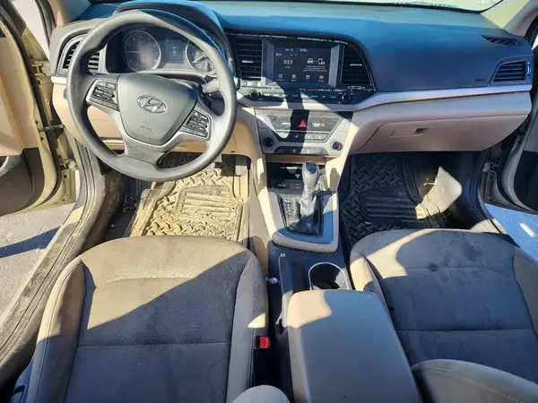 5NPD84LF7JH219771 2018 HYUNDAI ELANTRA - Image 8