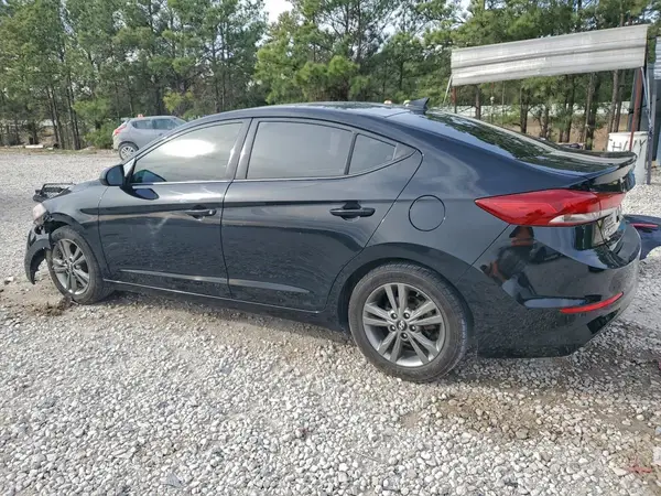 5NPD84LF7JH220581 2018 HYUNDAI ELANTRA - Image 2