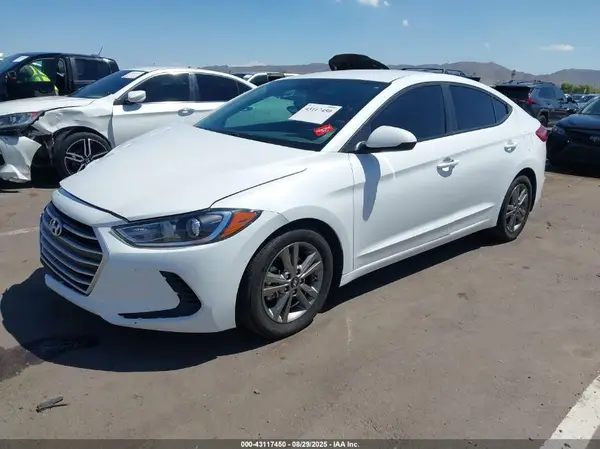 5NPD84LF7JH222444 2018 HYUNDAI ELANTRA - Image 2
