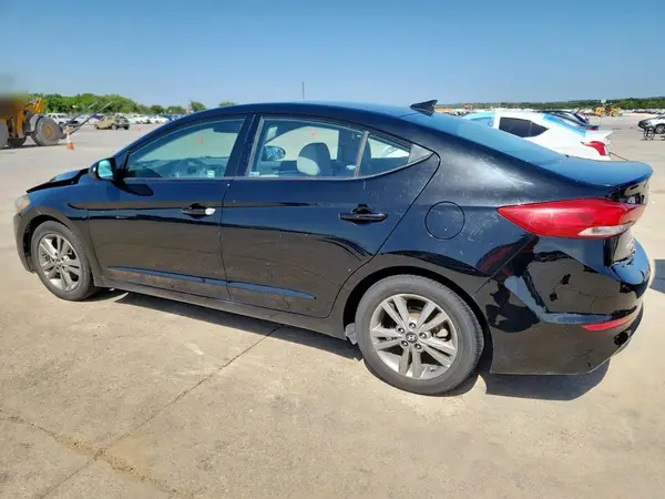 5NPD84LF7JH222797 2018 HYUNDAI ELANTRA - Image 2