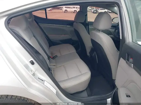5NPD84LF7JH224226 2018 HYUNDAI ELANTRA - Image 8
