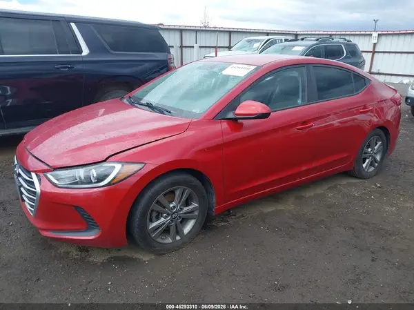 5NPD84LF7JH224243 2018 HYUNDAI ELANTRA - Image 2