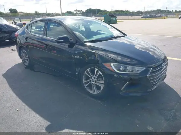 5NPD84LF7JH225215 2018 HYUNDAI ELANTRA - Image 1