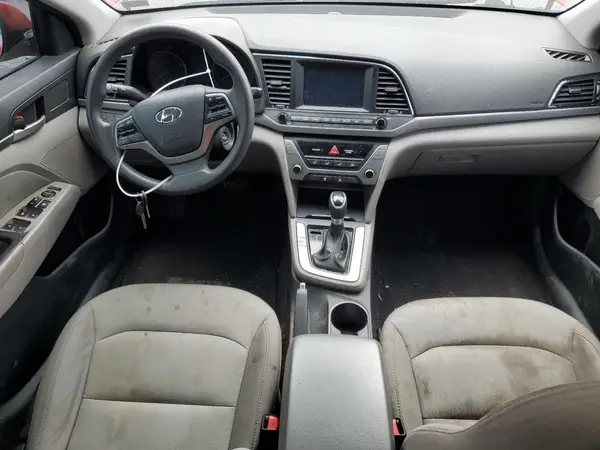 5NPD84LF7JH227028 2018 HYUNDAI ELANTRA - Image 8