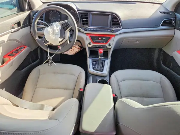 5NPD84LF7JH227160 2018 HYUNDAI ELANTRA - Image 8