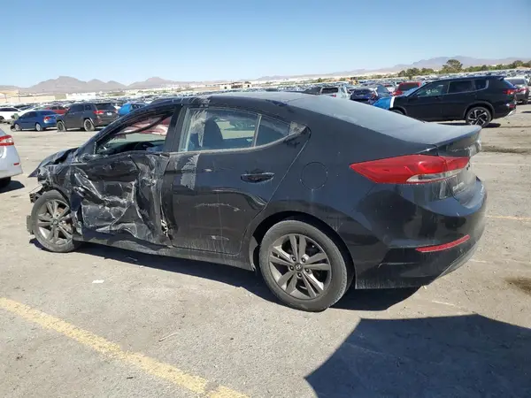 5NPD84LF7JH231452 2018 HYUNDAI ELANTRA - Image 2