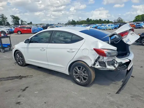 5NPD84LF7JH232648 2018 HYUNDAI ELANTRA - Image 2