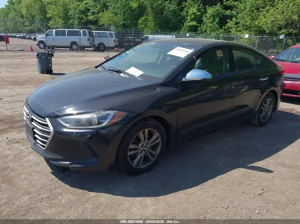 5NPD84LF7JH232827 2018 HYUNDAI ELANTRA - Image 2