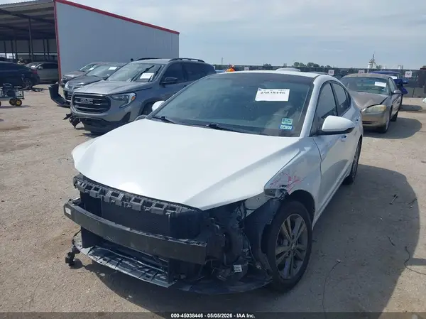 5NPD84LF7JH232875 2018 HYUNDAI ELANTRA - Image 2
