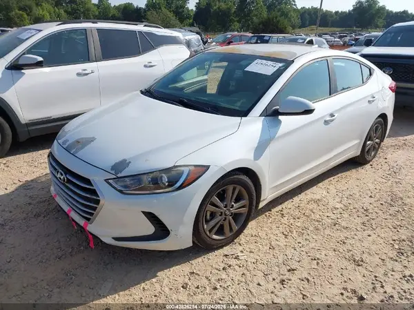 5NPD84LF7JH235792 2018 HYUNDAI ELANTRA - Image 2