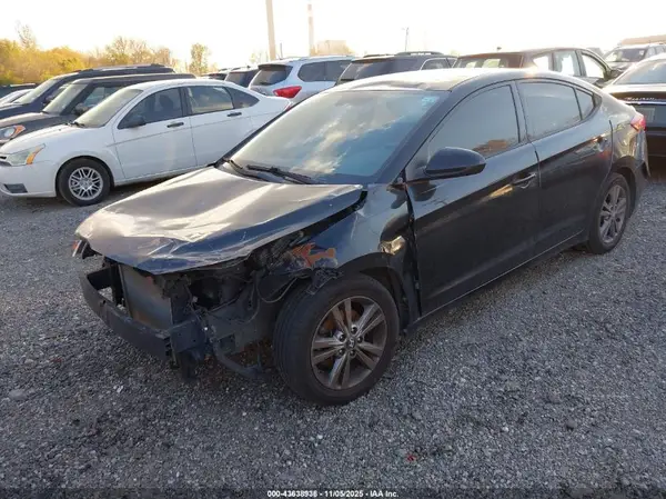 5NPD84LF7JH236036 2018 HYUNDAI ELANTRA - Image 2