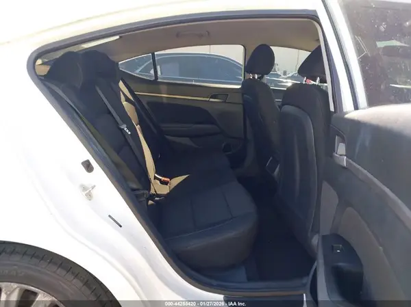 5NPD84LF7JH237297 2018 HYUNDAI ELANTRA - Image 8