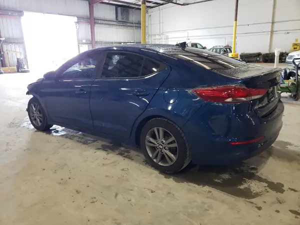 5NPD84LF7JH240412 2018 HYUNDAI ELANTRA - Image 2