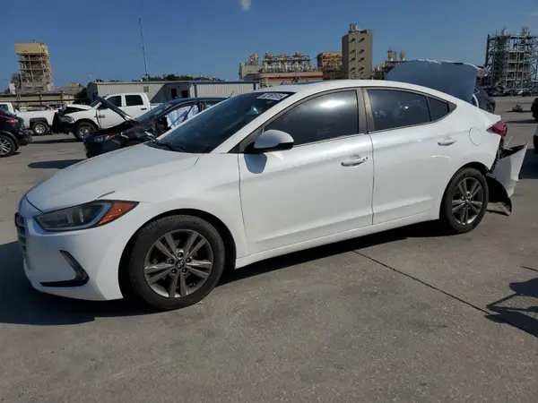 5NPD84LF7JH240426 2018 HYUNDAI ELANTRA - Image 1