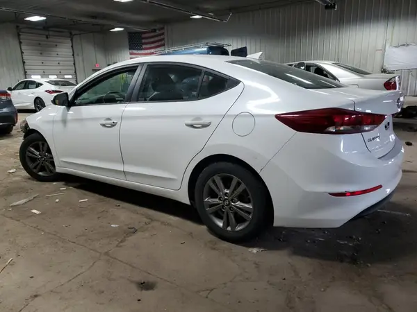 5NPD84LF7JH242242 2018 HYUNDAI ELANTRA - Image 2