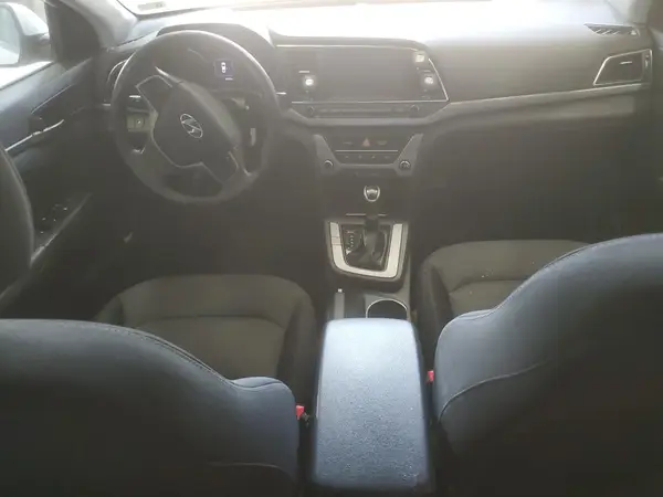 5NPD84LF7JH243102 2018 HYUNDAI ELANTRA - Image 8