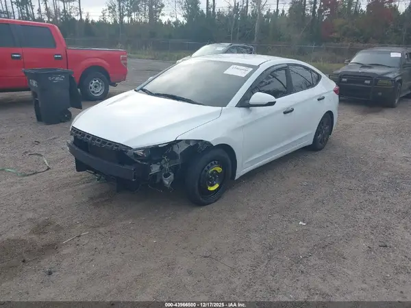 5NPD84LF7JH243259 2018 HYUNDAI ELANTRA - Image 2