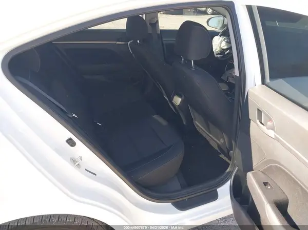 5NPD84LF7JH243696 2018 HYUNDAI ELANTRA - Image 8