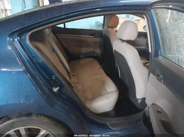 5NPD84LF7JH244251 2018 HYUNDAI ELANTRA - Image 8