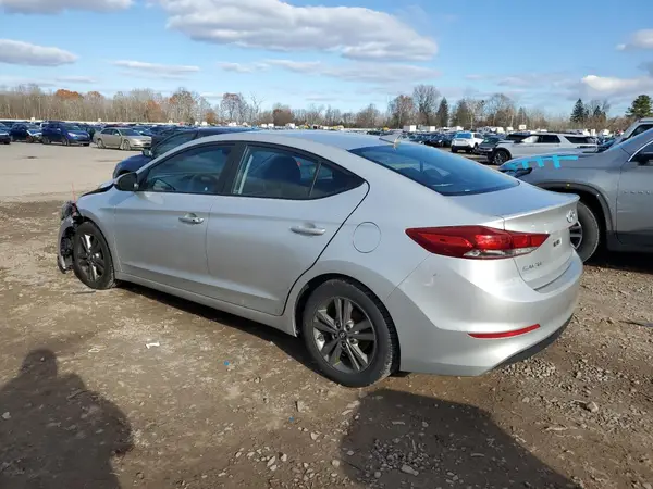 5NPD84LF7JH244458 2018 HYUNDAI ELANTRA - Image 2