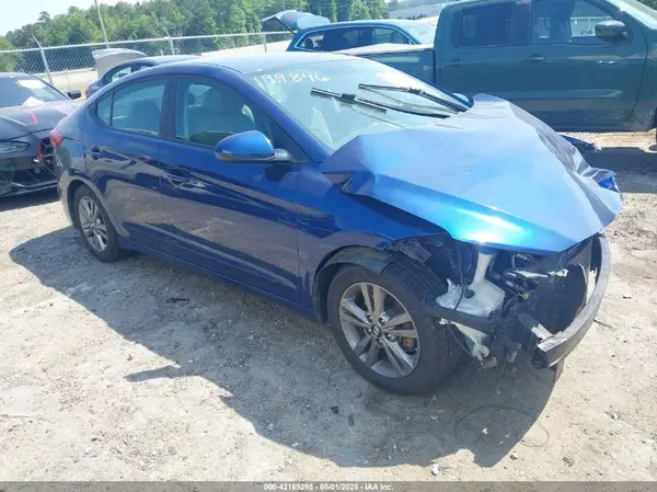 5NPD84LF7JH244685 2018 HYUNDAI ELANTRA - Image 1